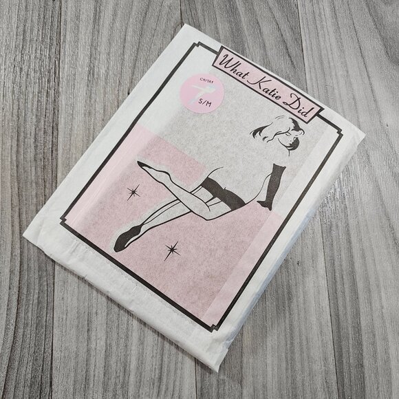 What Katie Did Glamour Sheer Contrast Seamed Stockings Champagne / Sky Baby Blue - Picture 7 of 10